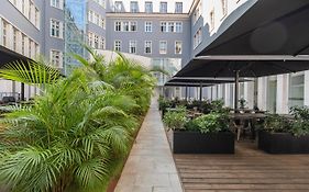 8 Building Apartments